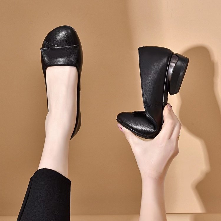 Μοντέρνα Κομψά Δερμάτινα Παπούτσια Χωρίς Τακούνι