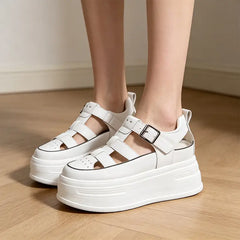 ⚫⚪【Înălțare de 6 cm】Sandale moderne și confortabile din piele naturală cu talpă groasă