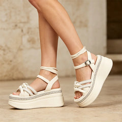 【35-40】Model Nou 2026: Sandalele sport-chic cu talpă groasă. Confortul maxim întâlnește strălucirea diamantelor!