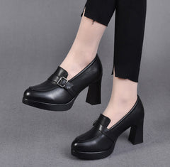 👠【Μεγάλες πωλήσεις】Μοντέρνες Γόβες από Γνήσιο Δέρμα με Χοντρό Τακούνι, Δεν Πληγώνουν τα Πόδια & Εξαιρετικά Άνετες!