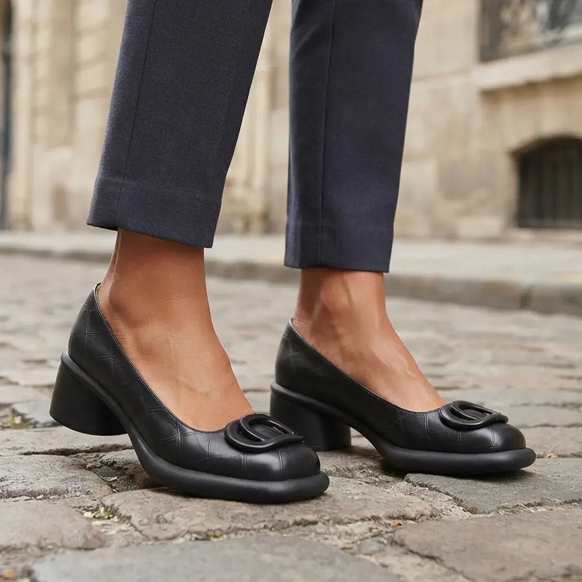 Pantofi de Dama Vintage cu Toc Gros și Cataramă Ovală – Design Elegant 2026, Platformă Confortabilă, Stil Retro Slip-On 👠🤎🖤