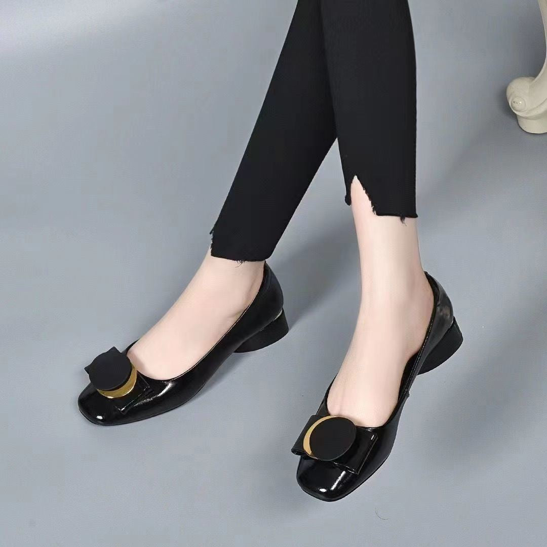 💥🔥👠【Έκπτωση Νέου Προϊόντος – Σύντομα Επιστροφή στην Αρχική Τιμή】Μοντέρνα Παπούτσια με Μεταλλική Αγκράφα, Μαλακή Σόλα και Χοντρό Τακούνι