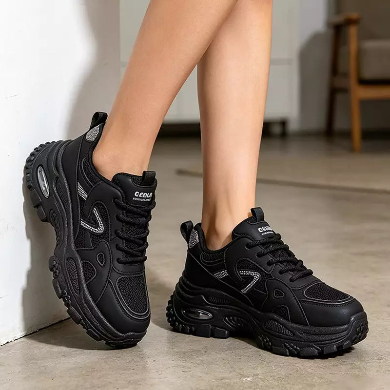 Pantofi Sport Fashion cu Platformă Înaltă – Efect de Alungire și Design Metalizat Argintiu