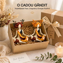 Statuetă Decorativă de Nișă Fată Yoga, Cadou din Rășină cu un Aer Sofisticat, Ornament Premium pentru Casă, Sufragerie sau Birou