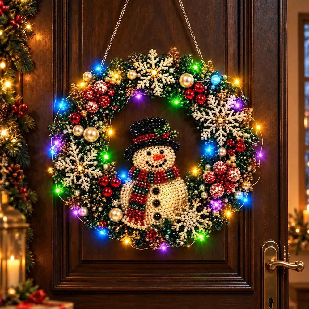 🎄 Coroniță DIY de Crăciun cu Diamante, Perle și Lumini LED! Placă Acrilică Rezistentă · 9 Modele Festive · Decor Perfect pentru Uși, Pereți și Fereastră · Cadou Creat cu Suflet!