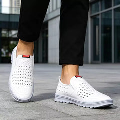 Pantofi din piele moale pentru bărbați, cu design perforat și respirabil – stil business & casual