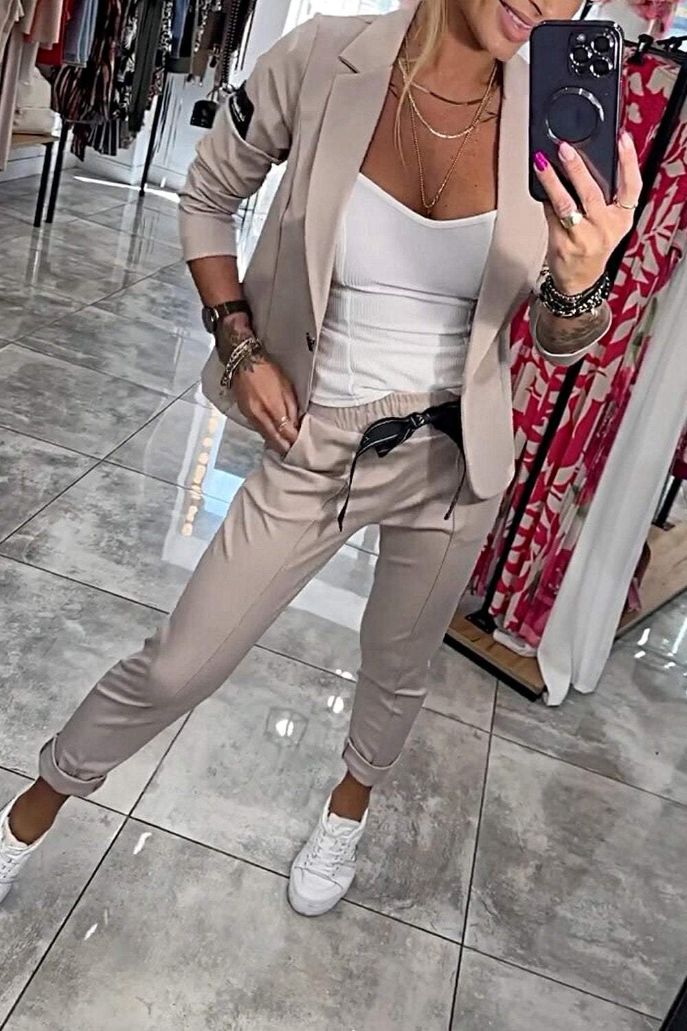 💥【Sosiri noi】✨Nou set de damă la modă din două piese｜Jachetă de costum și pantaloni largi｜Elegant, confortabil și subțire
