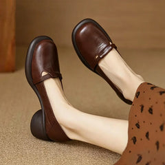 👞 pantofi retro la modă cu toc gros