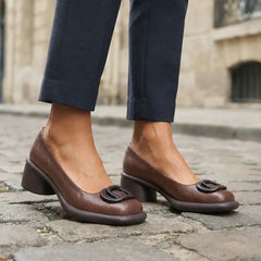Pantofi de Dama Vintage cu Toc Gros și Cataramă Ovală – Design Elegant 2026, Platformă Confortabilă, Stil Retro Slip-On 👠🤎🖤