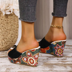 【35-43】Papuci cu platformă în stil etnic | Design cu toc plat pentru confort maxim | Slip-on, disponibile mărimi mari