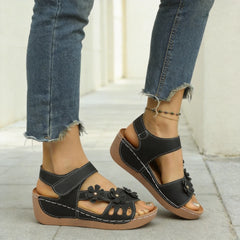 【Piele naturală modernizată】Sandale cu platformă tip pană și flori în stil retro