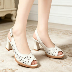 👡 sandale elegante cu toc înalt și decupaje florale perforate
