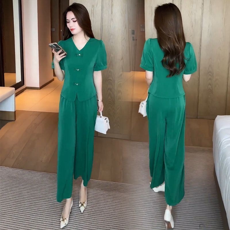 🌸【Tricou + pantaloni largi】Set modern retro din material mătase rece—— răcoros, elegant și super confortabil ✨