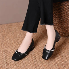 👡 pantofi franțuzești delicați, cu perle decorative și toc mic
